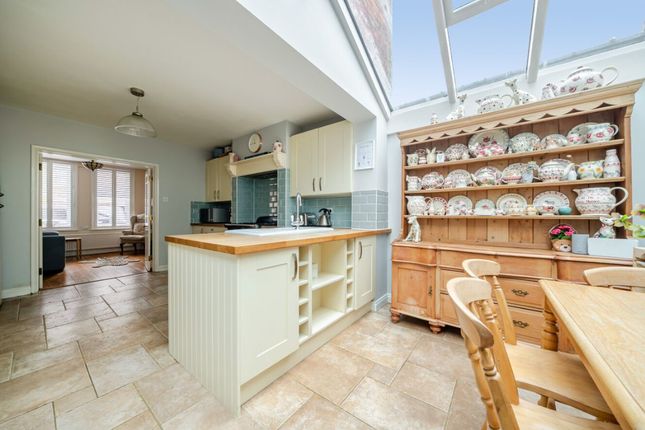 116 High Street, Harrold photo 4