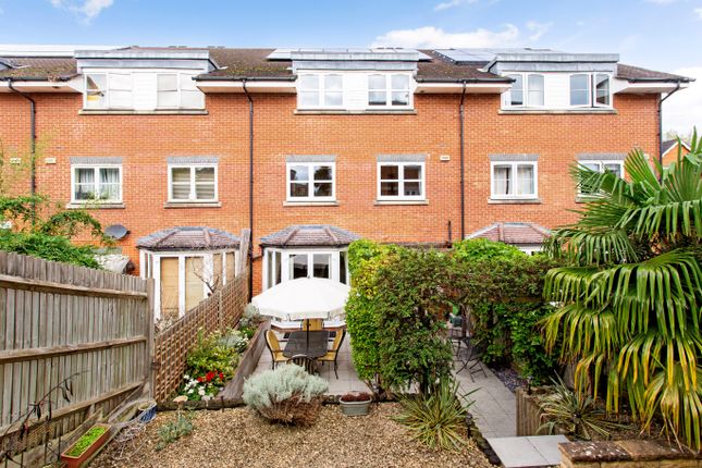 Detached house for sale in Cambridge Square, Redhill