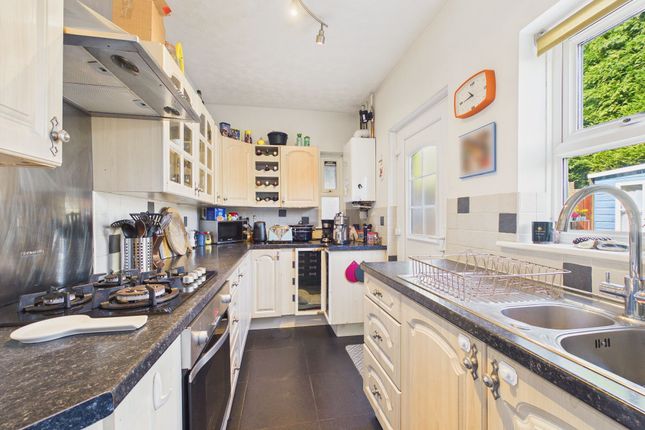 60 Hendon Road, Gateshead photo 5