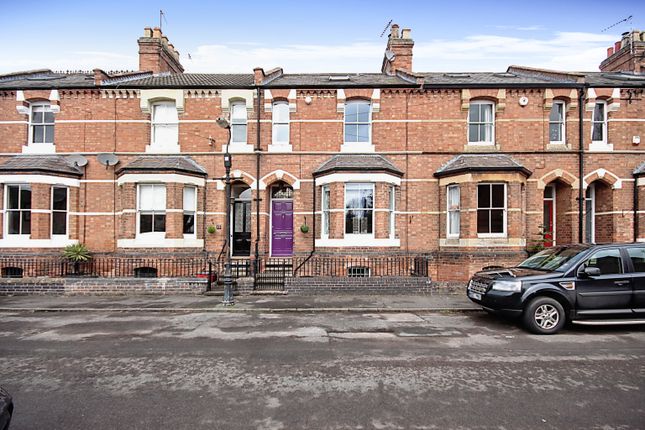 Thumbnail Terraced house for sale in Hyde Place, Leamington Spa, Warwickshire