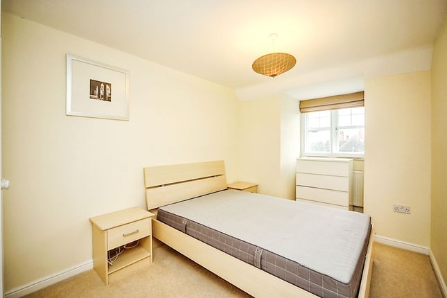 Flat for sale in Chancel Court, Solihull