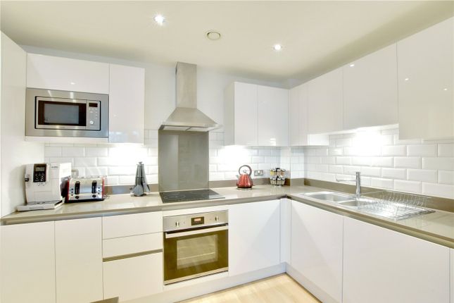 Flat for sale in Canary View, 23 Dowells Street, Greenwich, London