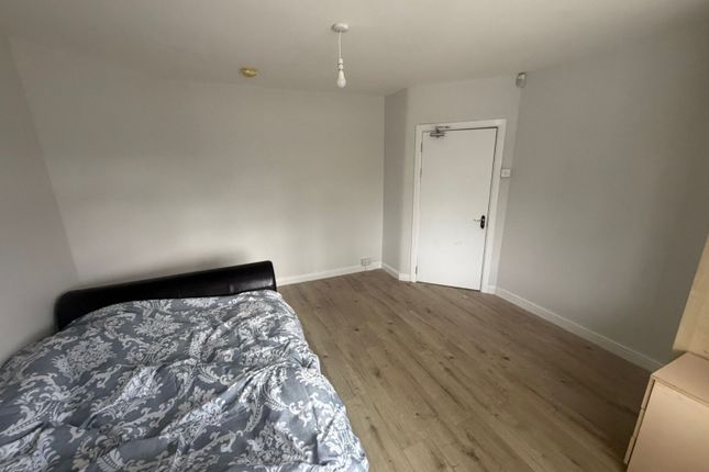 1-bed house on 41 Middlemore Road, Birmingham, £87/mo