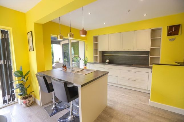 31 Standmoor Road, Manchester photo 5