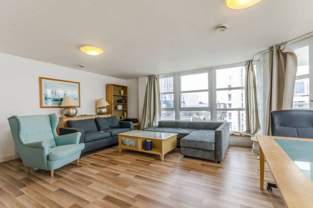 Thumbnail Flat to rent in Pierhead Lock, Canary Wharf, London