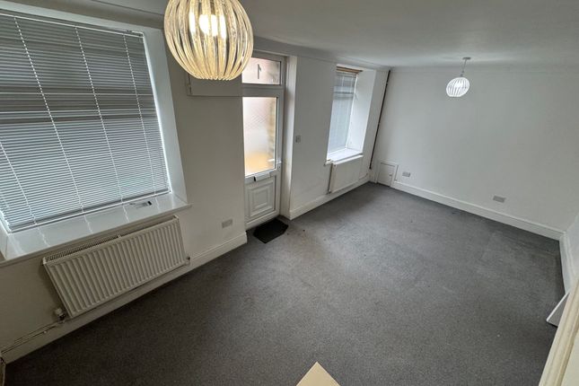 1 Duke Street (TSL-HK06), Abertillery photo 4