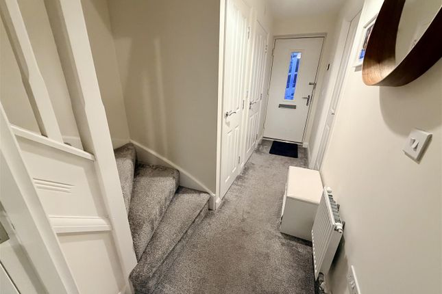 6, Emperor Lane, Nuneaton photo 2