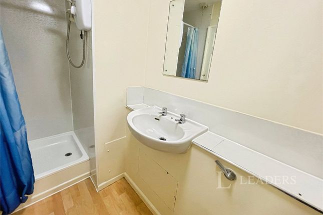 26, Henley Drive, Worcestershire photo 3