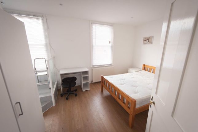 Terraced house to rent in Lancaster Road, Canterbury