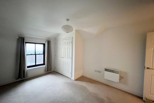 Flat for sale in Cowleigh Road, Malvern