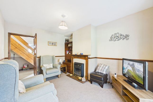 16, The Grove, Market Drayton photo 4