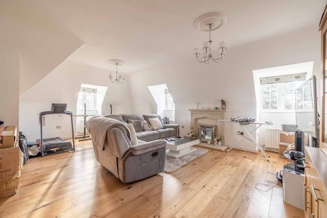 12, Lady Yorke Park, Seven Hills Road, Iver Heath photo 2