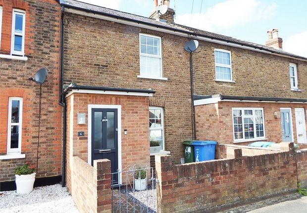 Thumbnail Terraced house for sale in Somerset Road, Farnborough, Hampshire