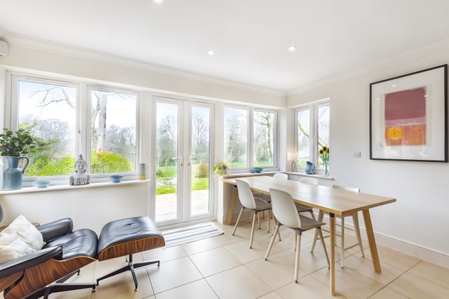 Langbar house, 104A, Boundstone Road, Farnham photo 2