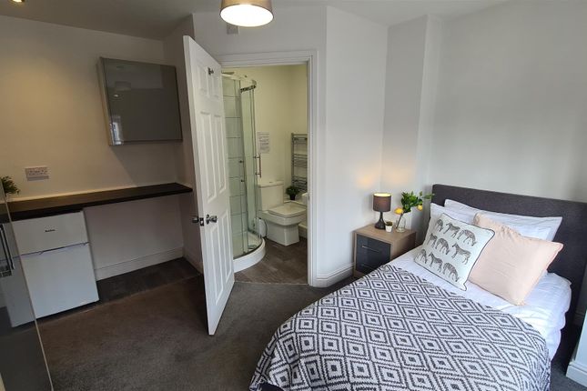 Room 1, 35, Mason Road, Birmingham photo 4