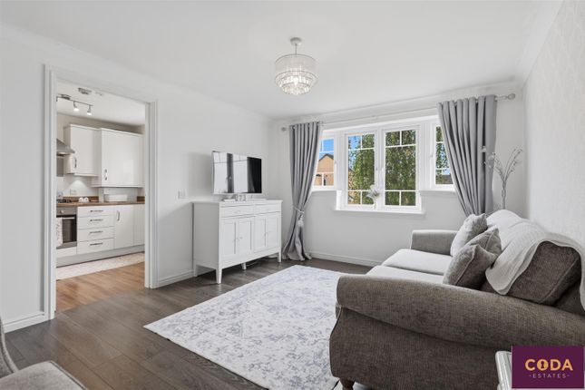 1-2, 2 Farmers Gate, Kirkintilloch photo 2