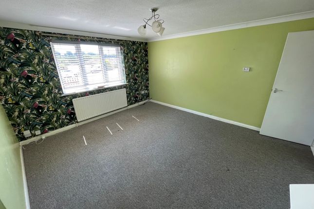 8, Ryde photo 2