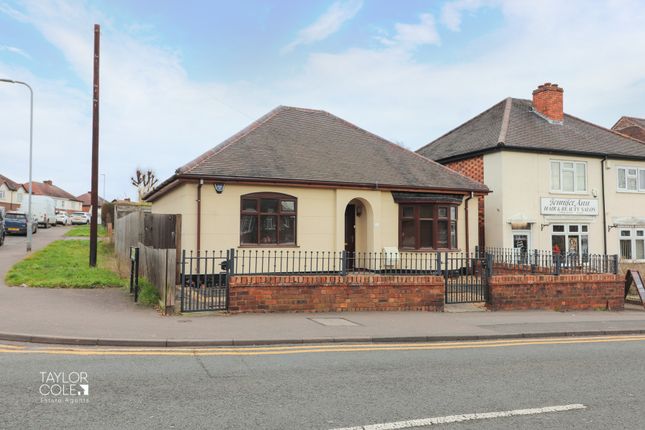 Thumbnail Detached bungalow for sale in Amington Road, Tamworth