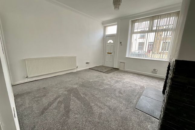 Thumbnail Terraced house to rent in Stockbridge Road, Padiham