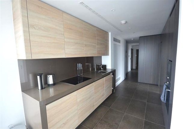 Flat for sale in Chronicle Tower, 216B City Road, London