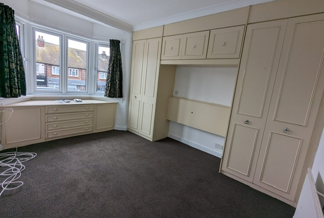 Flat to rent in Horncurch Road, Hornchurch