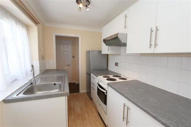 Flat 3, 204 Millbrook Road East, Southampton photo 4