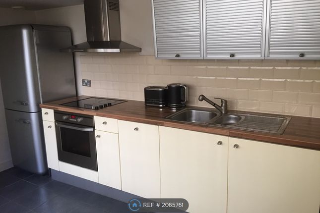 Flat to rent in The Albany, Liverpool
