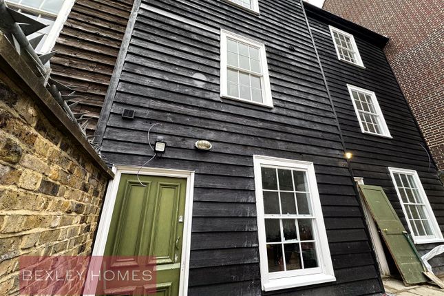 Room to rent in High Street, Gravesend