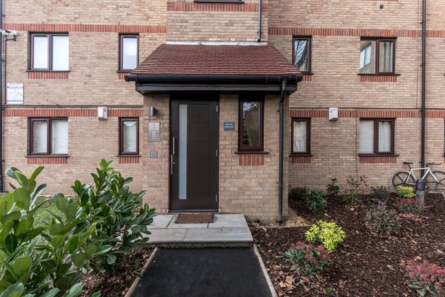 2 Harrison Court 10 Myers Lane, Off Mercury Road, London photo 2