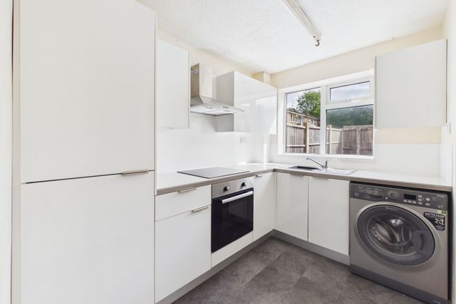 38 Bramble Drive, Nottingham photo 3