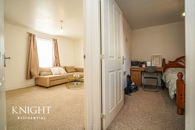 Flat for sale in Chapman Place, Colchester