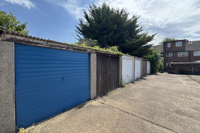 Garage 2, Garage at Havis Road, Stanford-Le-Hope photo 2