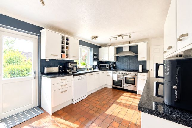 5, Waylands, Kent photo 2