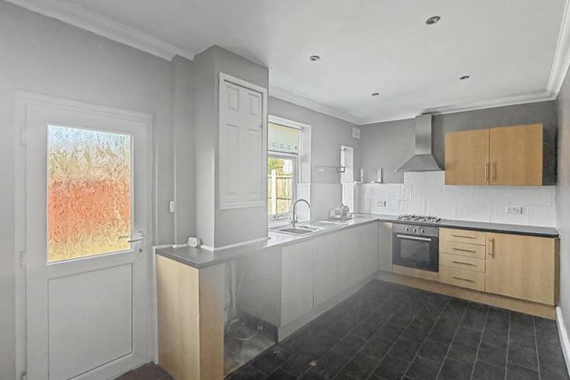 101, Henderson Road, Widnes photo 4