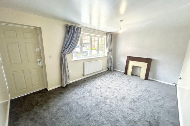 24, Oberon Grove, Darlaston photo 2