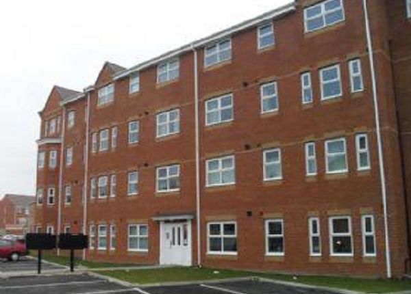Flat to rent in Fullerton Way, Thornaby