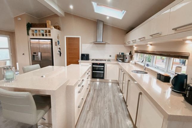 Holiday Home, Prestige Grand Symphony Lodge, Abbots Green, Balk photo 5