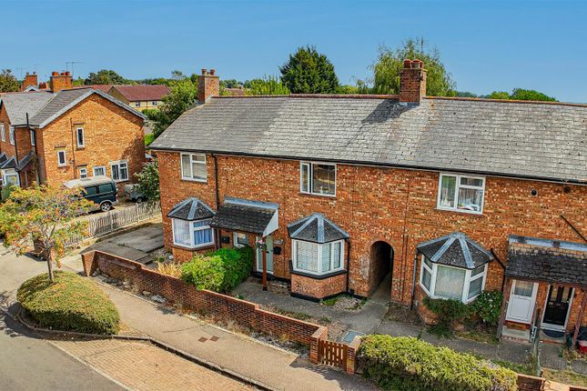 2-bed house on 34, Whitesmead Road, Stevenage, £315,000