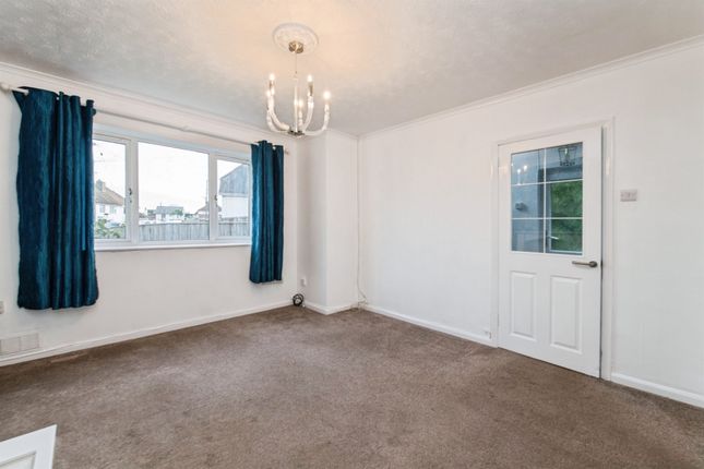 55, Eyewell Green, Seaton photo 4