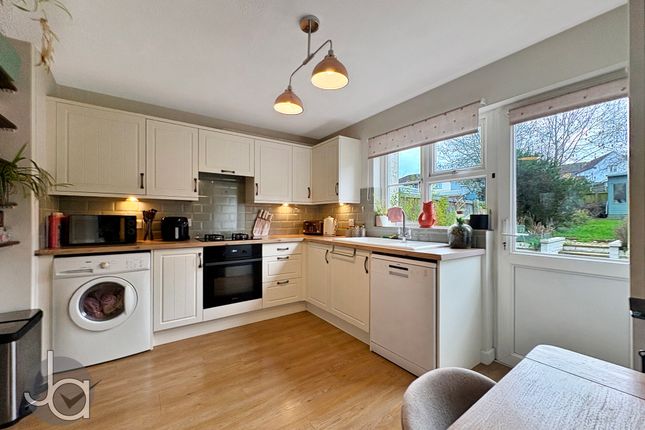 15, Nash Close, Manningtree photo 4