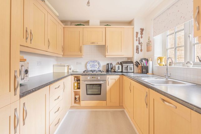 Flat 6, Neilson House, Courthouse Road, Tetbury photo 3