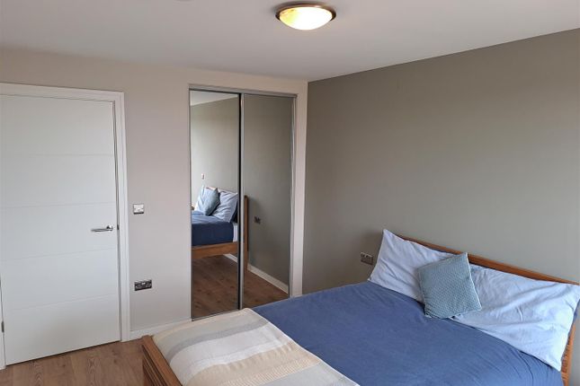 Thumbnail Property to rent in Jesse Hartley Way, Liverpool