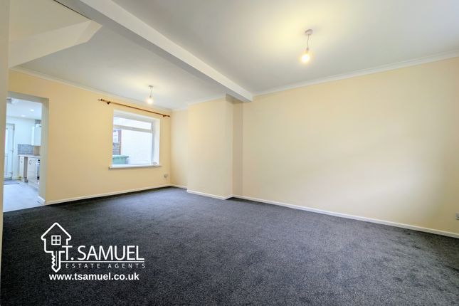 9 Strand Street, Mountain Ash photo 3