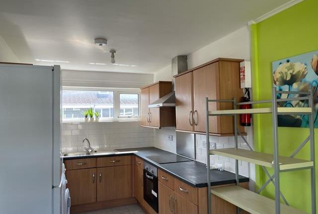 Thumbnail Semi-detached house to rent in 96 Metchley Drive, Selly Oak, Birmingham