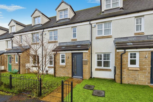 Town house for sale in Fisher Road, Bathgate