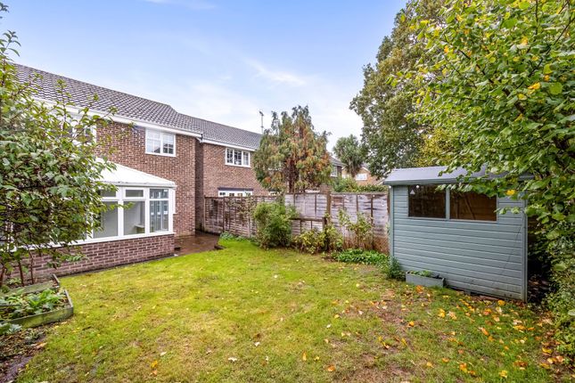 5 Jubilee Way, Pulborough photo 3