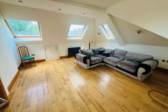 FLAT 3, 76 WOODSIDE AVENUE, NORTH FINCHLEY, LONDON photo 2