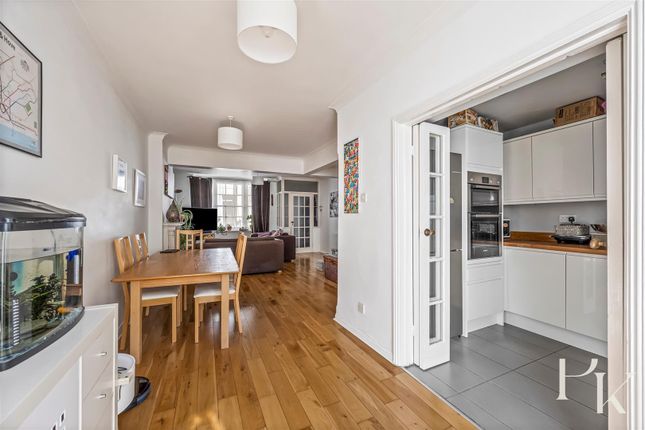 32, Dean Street, Brighton photo 4