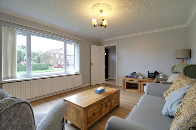 7 Gainsborough Lane, Brigg photo 3