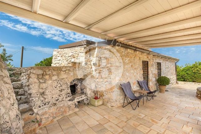 Villa for sale in Lecce, Puglia, 73100, Italy